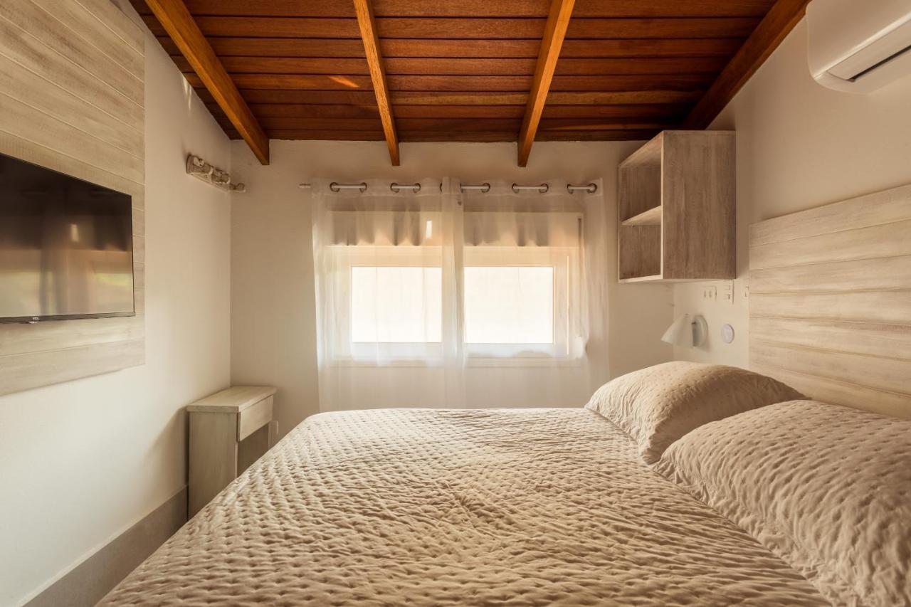 Casa D'Aroeira Residencial Boutique - Centro De Juquei - 2 Quadras Do Mar - Servico De Praia - Roupa De Cama 600 Fios Algodao Egipcio - Toalhas Banho E Praia - Tudo Novo - Estacionamento Interno - Cozinha - Consulte Unidades Com Ofuro Hidro E Cromote Eksteriør billede