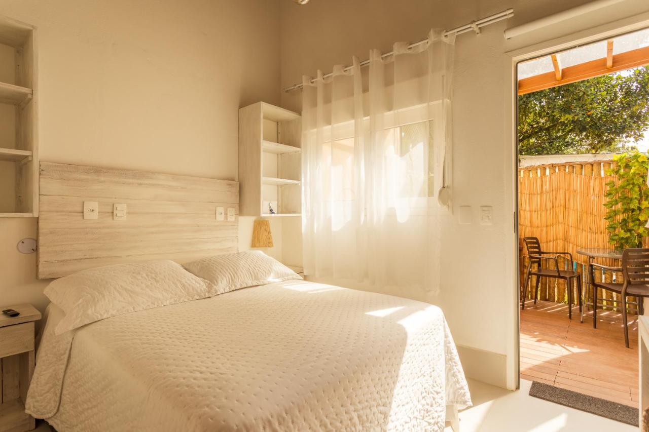 Casa D'Aroeira Residencial Boutique - Centro De Juquei - 2 Quadras Do Mar - Servico De Praia - Roupa De Cama 600 Fios Algodao Egipcio - Toalhas Banho E Praia - Tudo Novo - Estacionamento Interno - Cozinha - Consulte Unidades Com Ofuro Hidro E Cromote Eksteriør billede