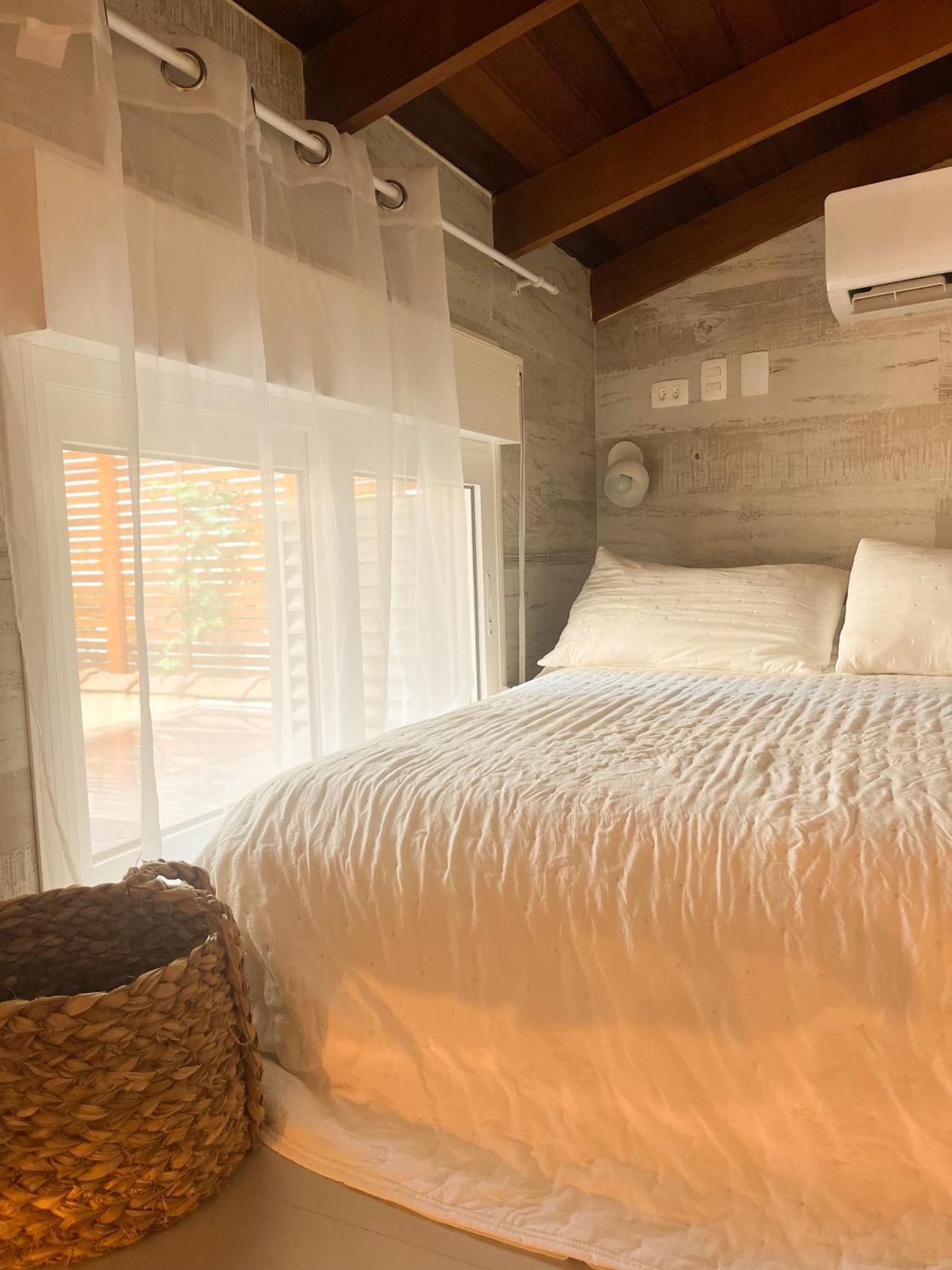 Casa D'Aroeira Residencial Boutique - Centro De Juquei - 2 Quadras Do Mar - Servico De Praia - Roupa De Cama 600 Fios Algodao Egipcio - Toalhas Banho E Praia - Tudo Novo - Estacionamento Interno - Cozinha - Consulte Unidades Com Ofuro Hidro E Cromote Eksteriør billede